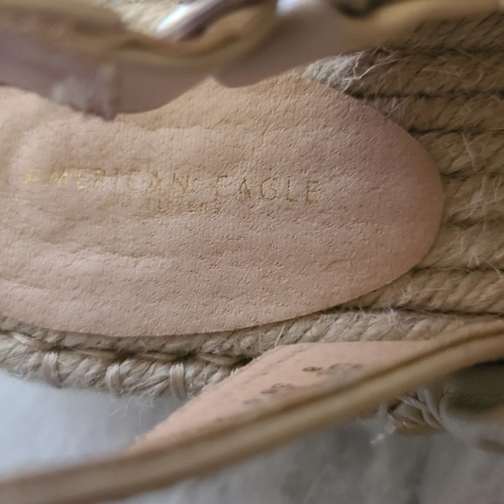 American Eagle Espadrille Wedge‎